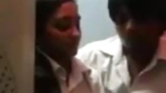 శృంగార ఆన్లైన్ నమోదు లేదు తెలుపు ప్రాపంచిక