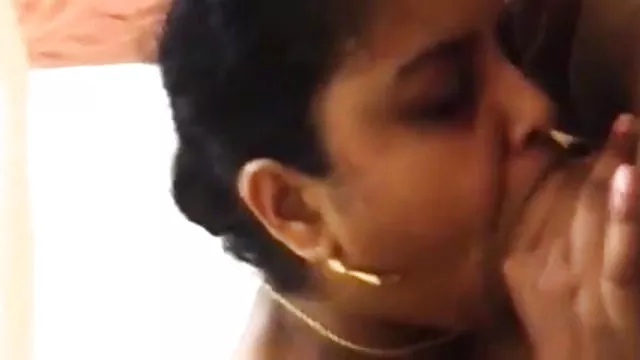 శృంగార ఆన్లైన్ నమోదు లేదు కేరళ ఆంటీ