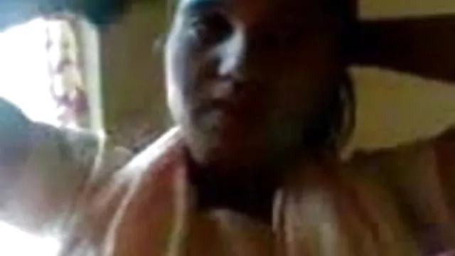 శృంగార ఆన్లైన్ నమోదు లేదు భారతీయ సెక్సీ వీడియో, హిందీ, ధరించి