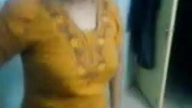 శృంగార ఆన్లైన్ నమోదు లేదు సెక్సీ ఓపెన్ వీడియో భారత డ్రెస్సింగ్