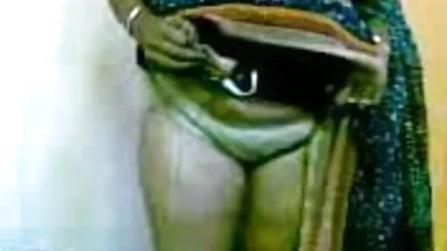 శృంగార ఆన్లైన్ నమోదు లేదు భారతీయ సెక్సీ ఫోటో, సెక్స్ ఫోటో ఆంటీ 1226