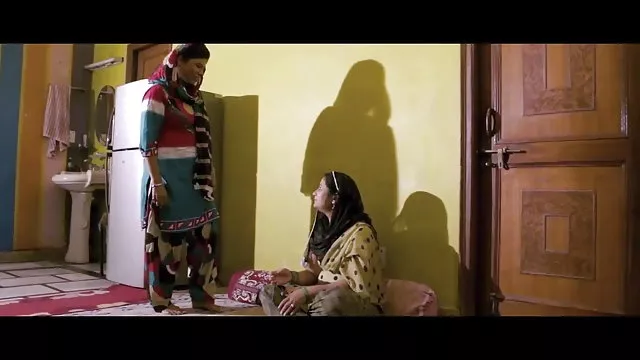 శృంగార ఆన్లైన్ నమోదు లేదు దేశీ సెక్సీ సినిమా మెట్రిక్ పాస్ క్లిప్ 3