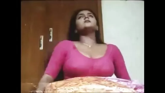 శృంగార ఆన్లైన్ నమోదు లేదు సెక్సీ వీడియో పాట డౌన్లోడ్ మేరకు హాట్ కాయలు