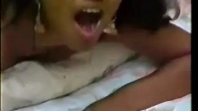 శృంగార ఆన్లైన్ నమోదు లేదు తీపి స్కీ వీడియోలు దేశీ గర్ల్