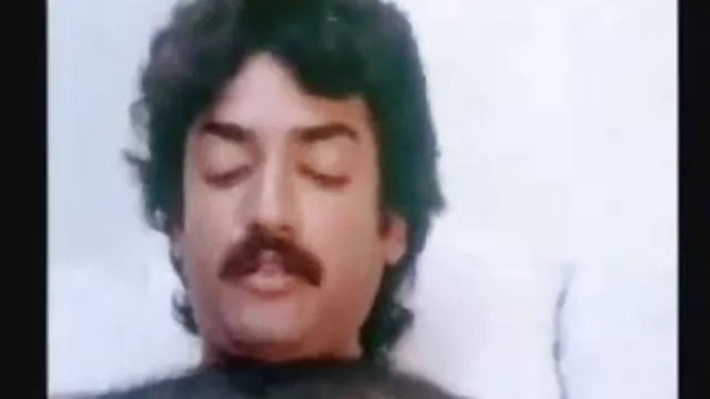 శృంగార ఆన్లైన్ నమోదు లేదు భారత తెలుగు సినిమా భారతీయ పైదుస్తుల లేకుండా